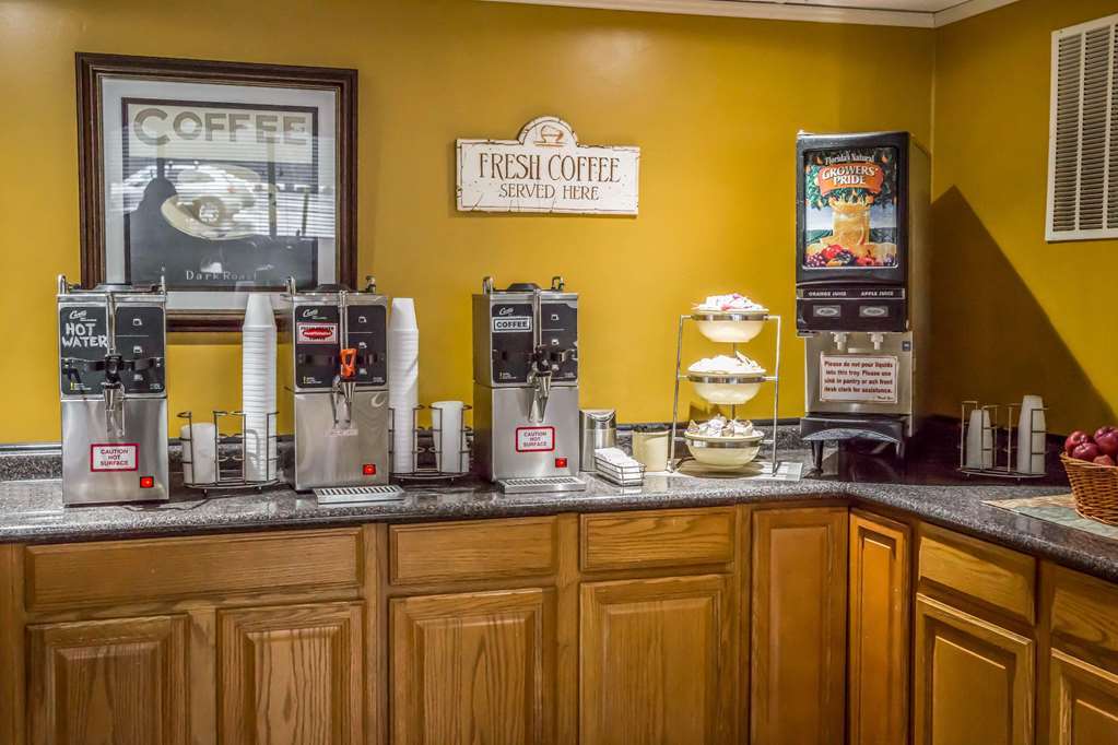 Econo Lodge Jacksonville Restaurant photo
